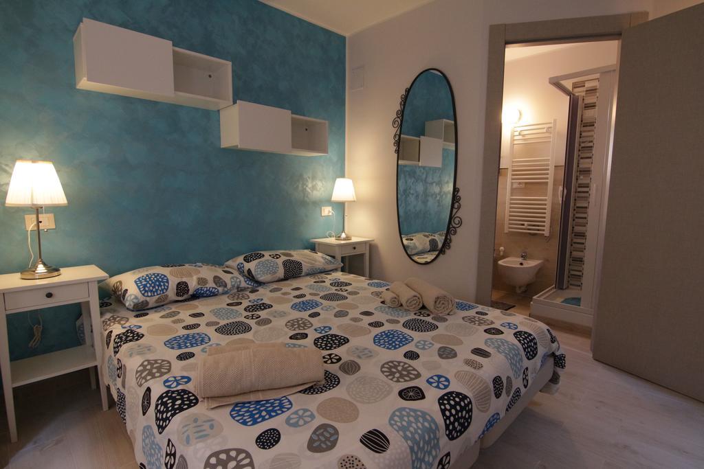 Rosemary Charming Rooms Termoli Kamer foto