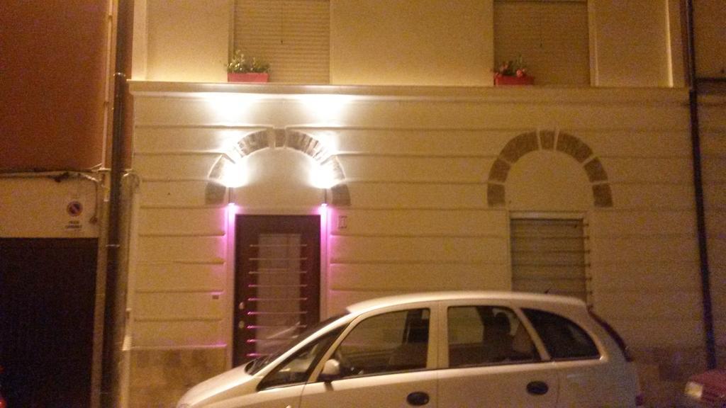Rosemary Charming Rooms Termoli Buitenkant foto